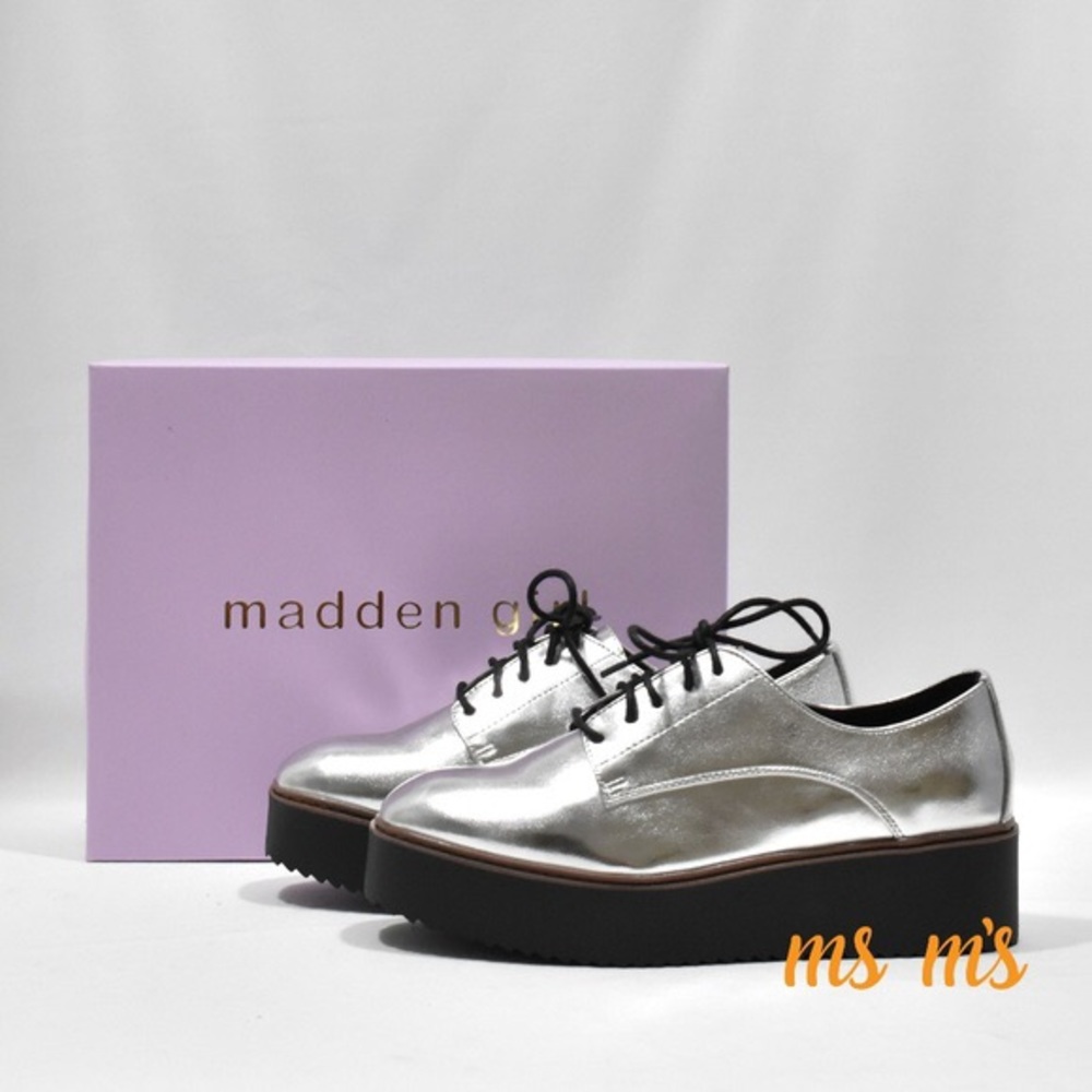 Metallic Silver Platform shoes